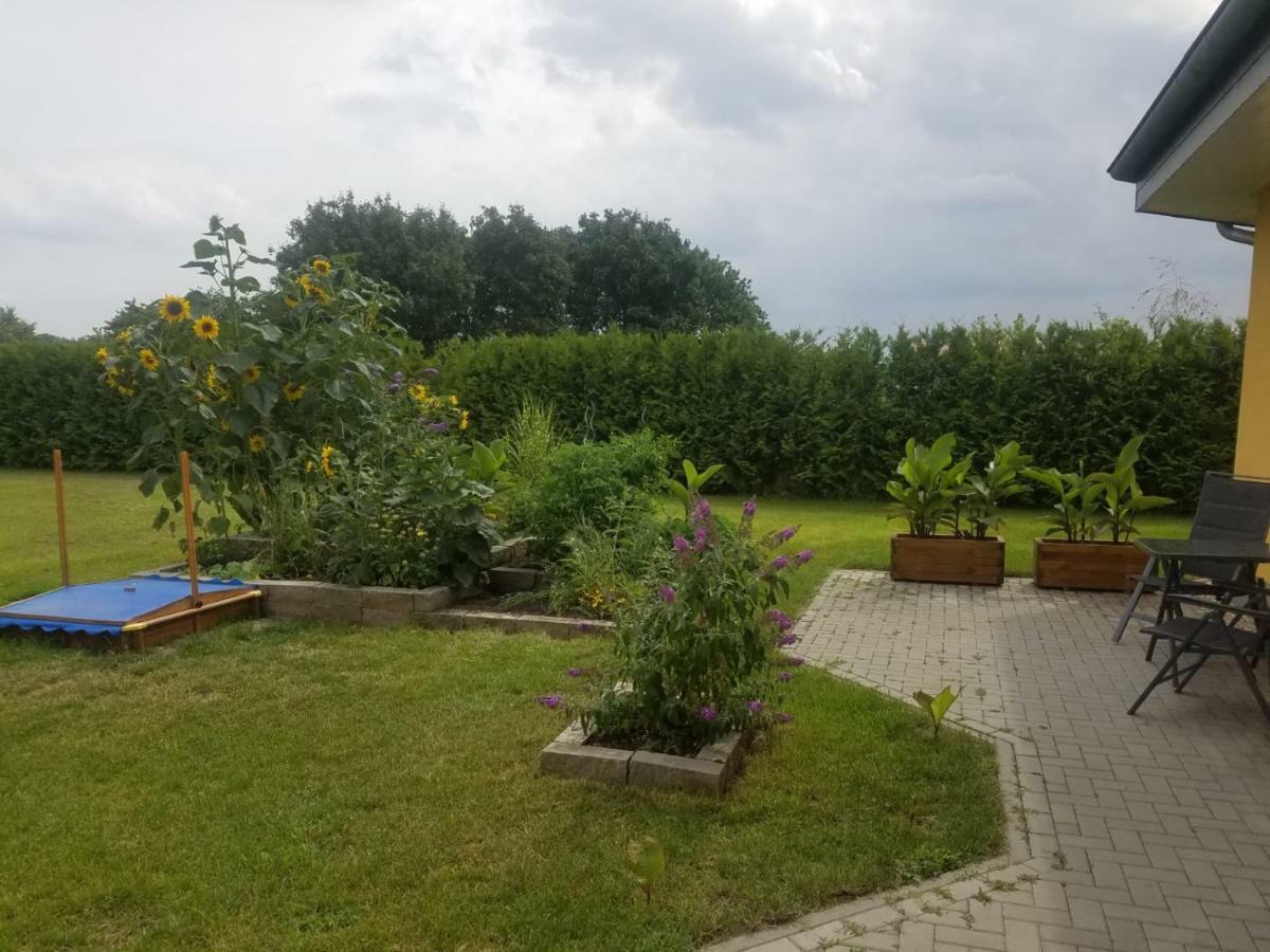 Ferienhaus Zum Imker Velten Εξωτερικό φωτογραφία