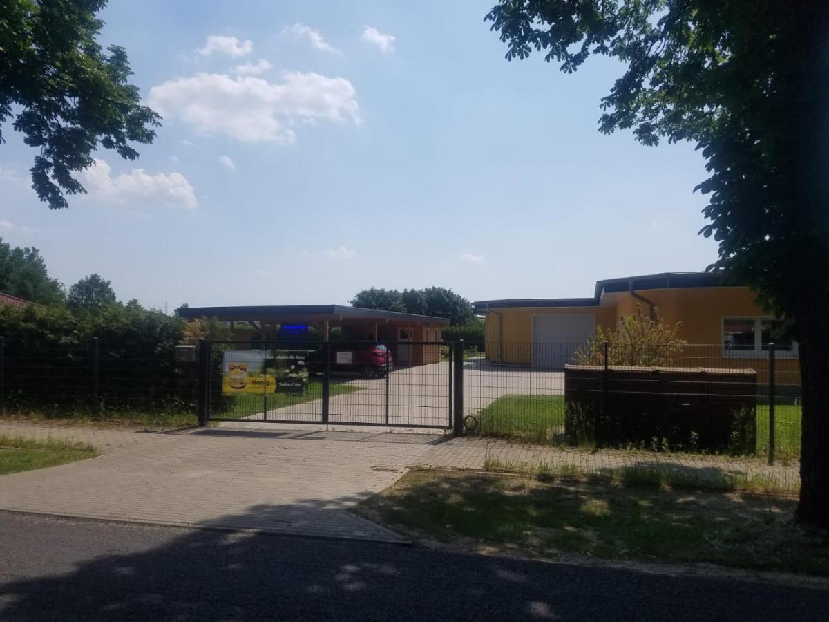 Ferienhaus Zum Imker Velten Εξωτερικό φωτογραφία